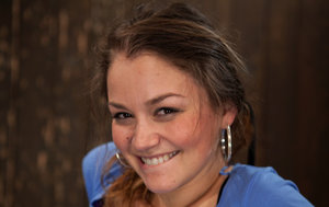 18 year old cutie Riley Reid taking cumshot on face from long penis